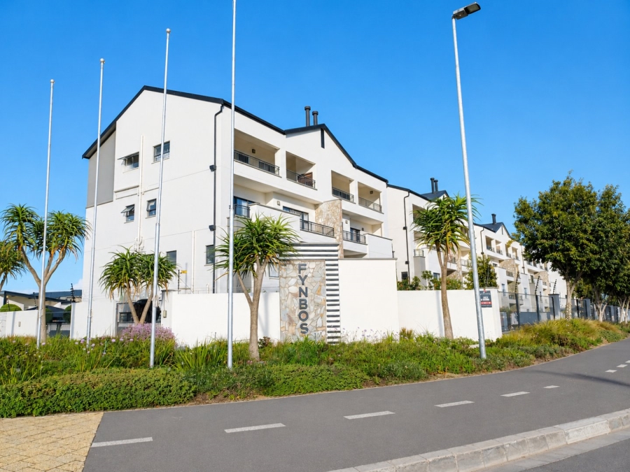 1 Bedroom Property for Sale in Sandown Western Cape